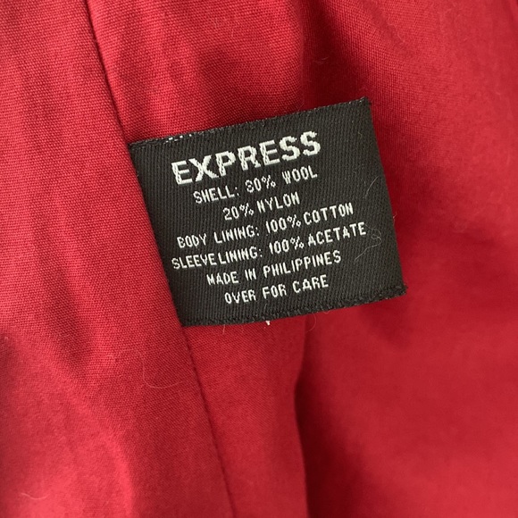 Express red toggle winter coat size 11/12 - Picture 6 of 7